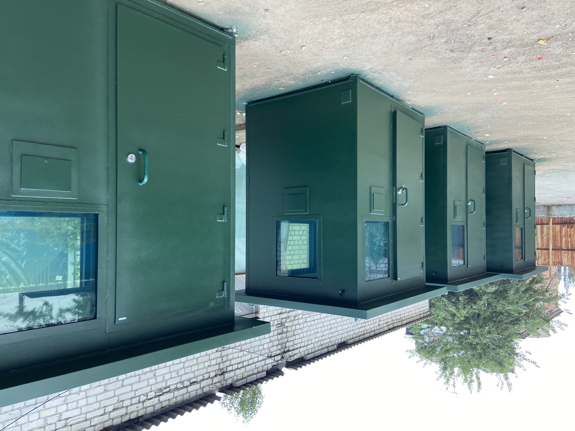 Forpost structures